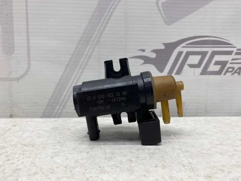 Преобразователь давления клапан турбины Mercedes-benz 2013 W212