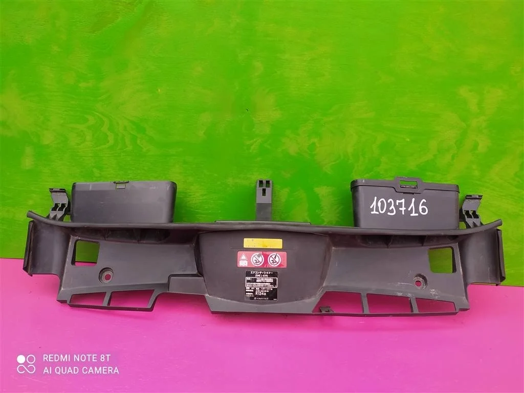 Воздуховод радиатора MB W212 2013-2016 A2125000555