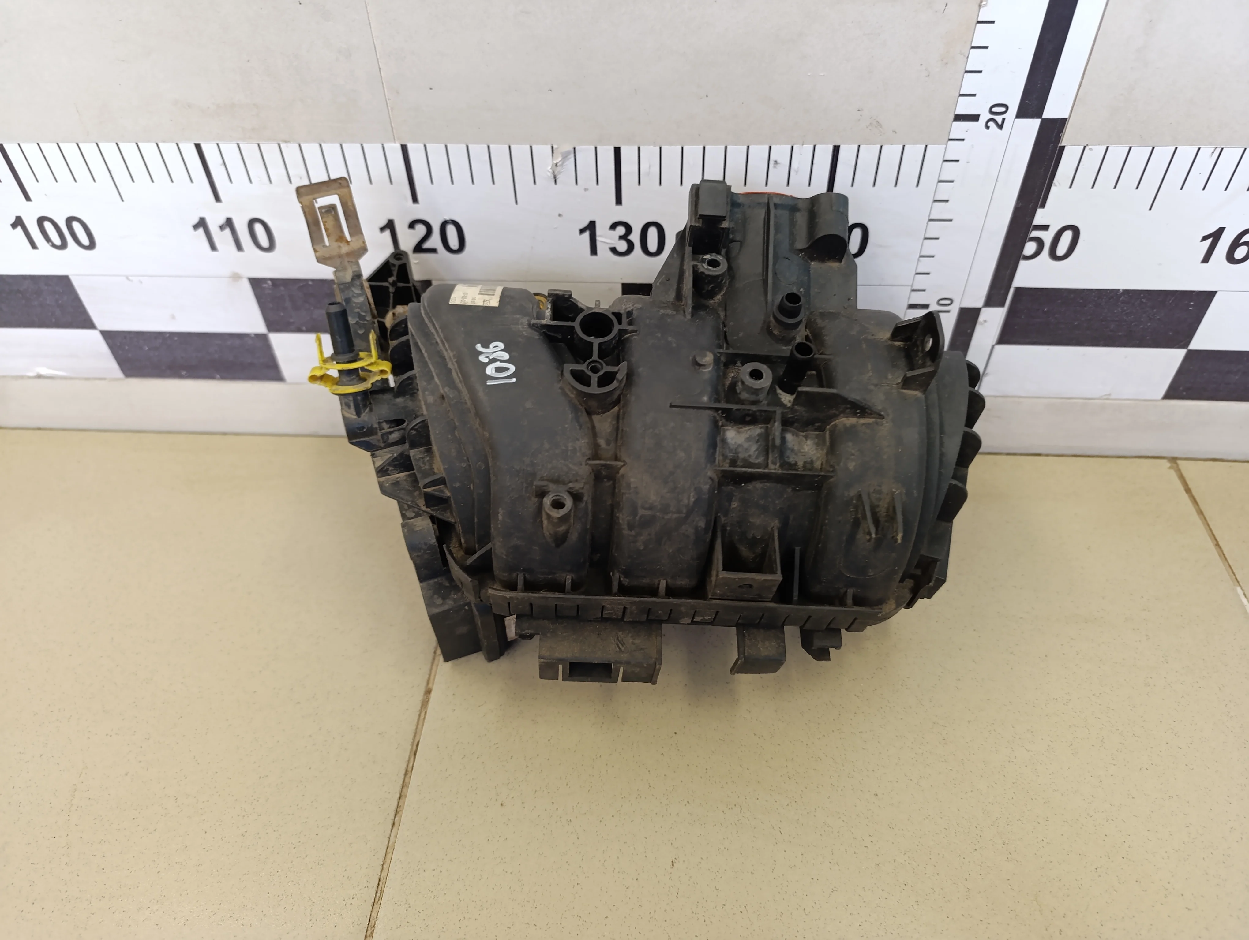 Коллектор впускной Corsa D 2006-2015