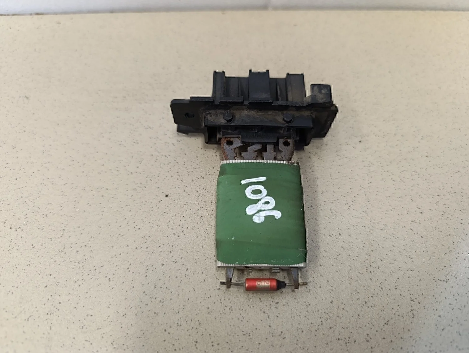 Резистор отопителя Corsa D 2006-2015