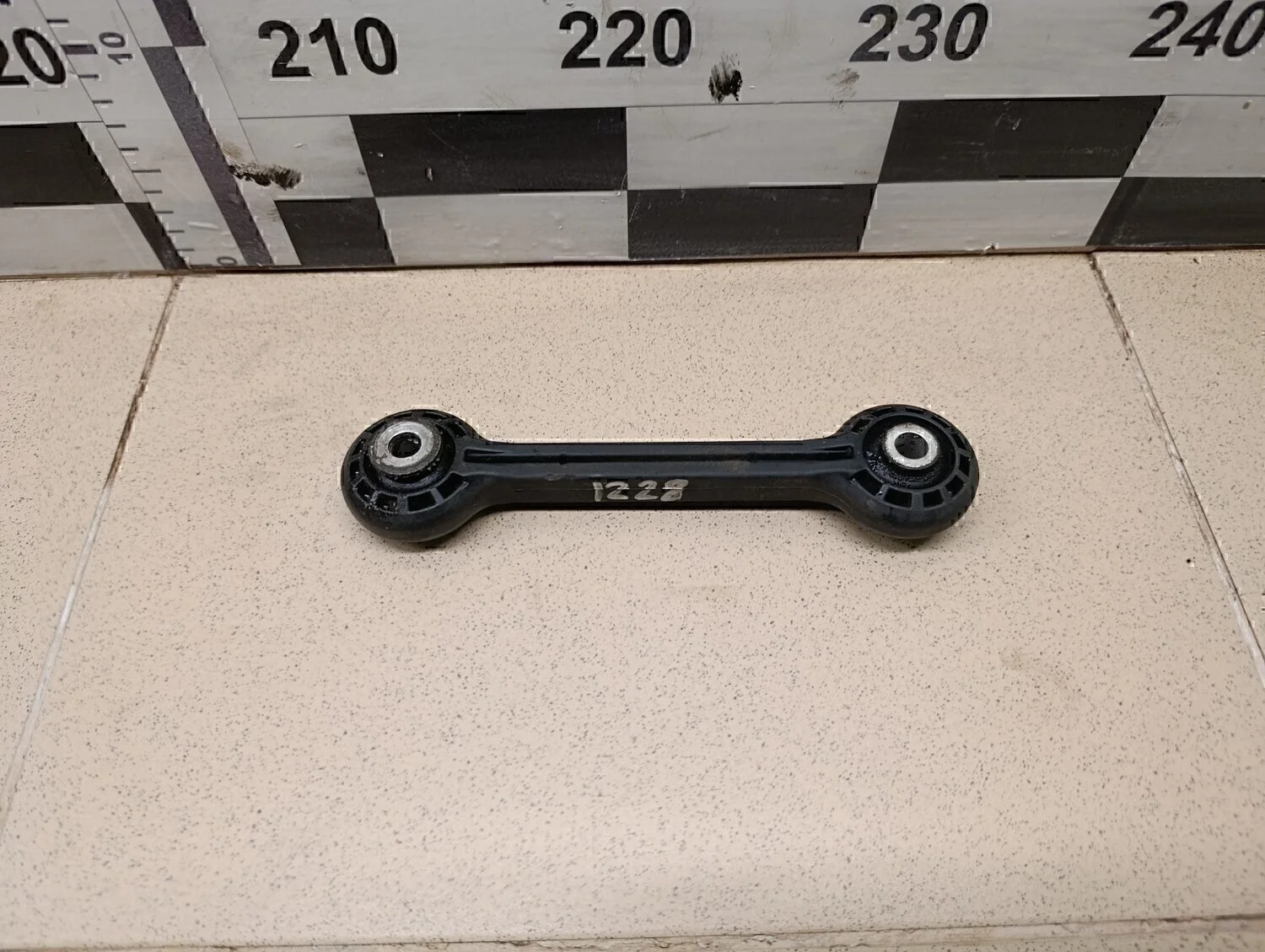 Стойка переднего стабилизатора A4 [B8] 2007-2015