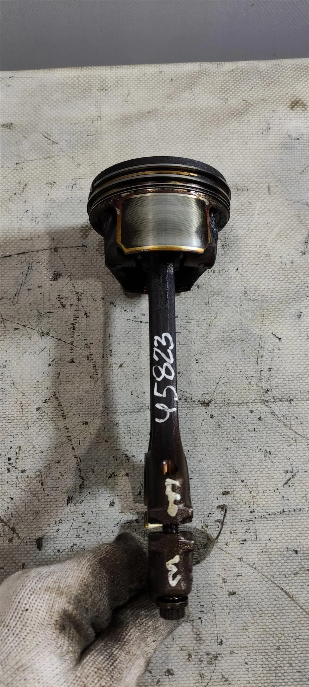 Шатун 03C107065AP  1.4 TSI Skoda