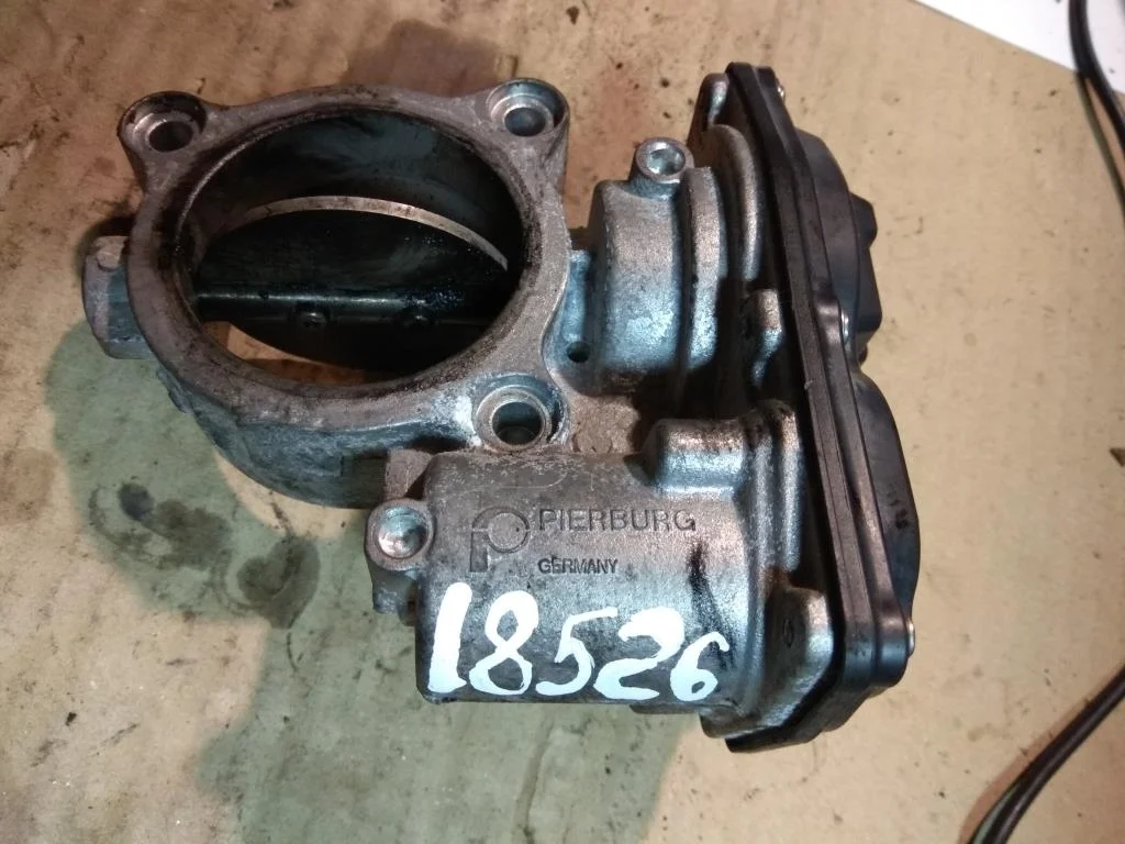 Заслонка дроссельная 13547810752  2.0 Турбо дизел