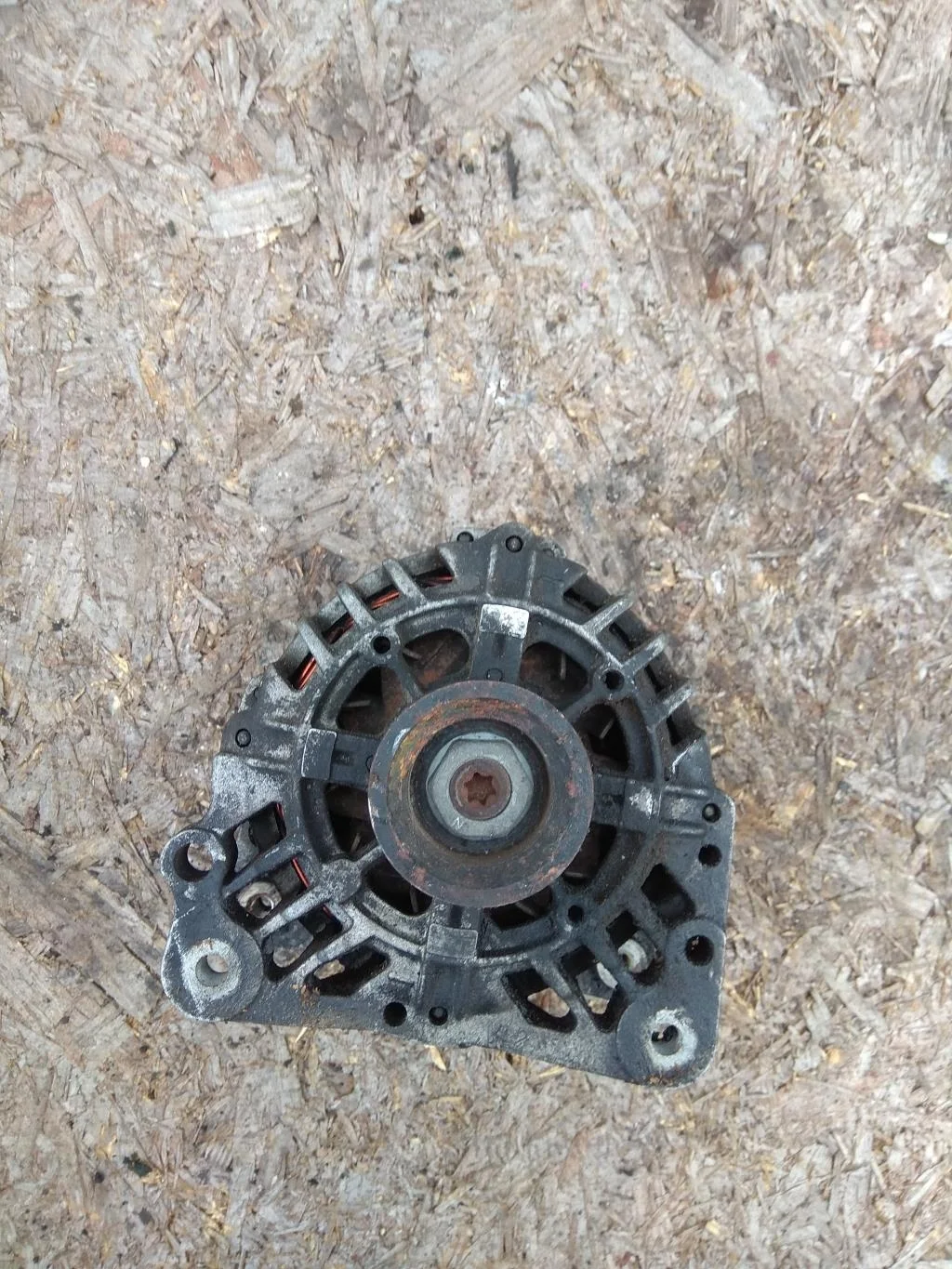 Генератор 03D903025H  1.2 Бензин Skoda