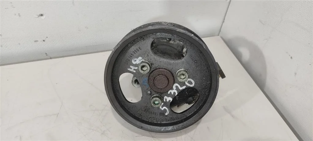 Насос гидроусилителя руля 7L6422154ES  3.2 Бензин