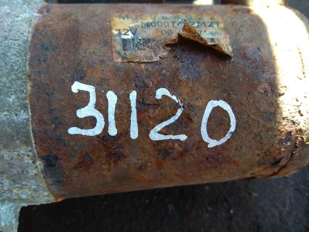 Стартер MR994922  1.5 Бензин Mitsubishi