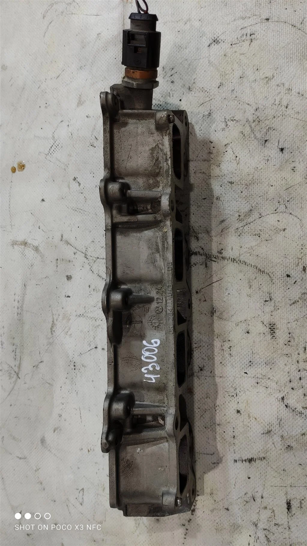 Топливная Рампа 03C133202AQ  1.4 TSI Volkswagen