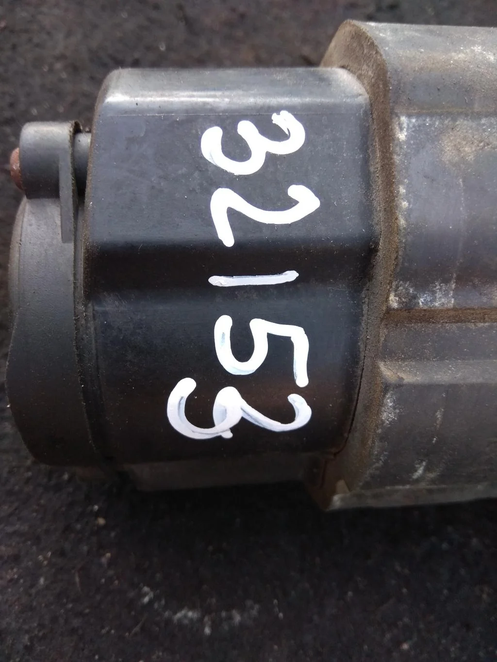 Насос воздушный A0001403785   3.7 Бензин Mercedes