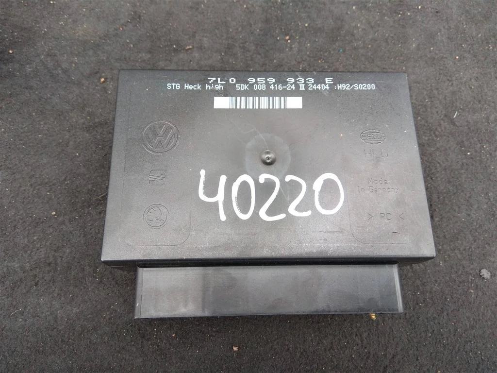 Блок комфорта 7L0959933E  4.2 Бензин Volkswagen