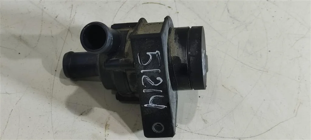 Насос антифриза дополнительный 1K0965561F  1.4 TS