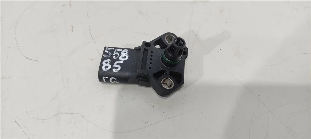 Датчик абсолютного давления 038906051D  2.0 Бензи