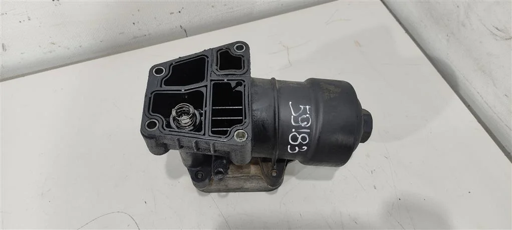Корпус масляного фильтра 03L115389C  2.0 TDI Volk