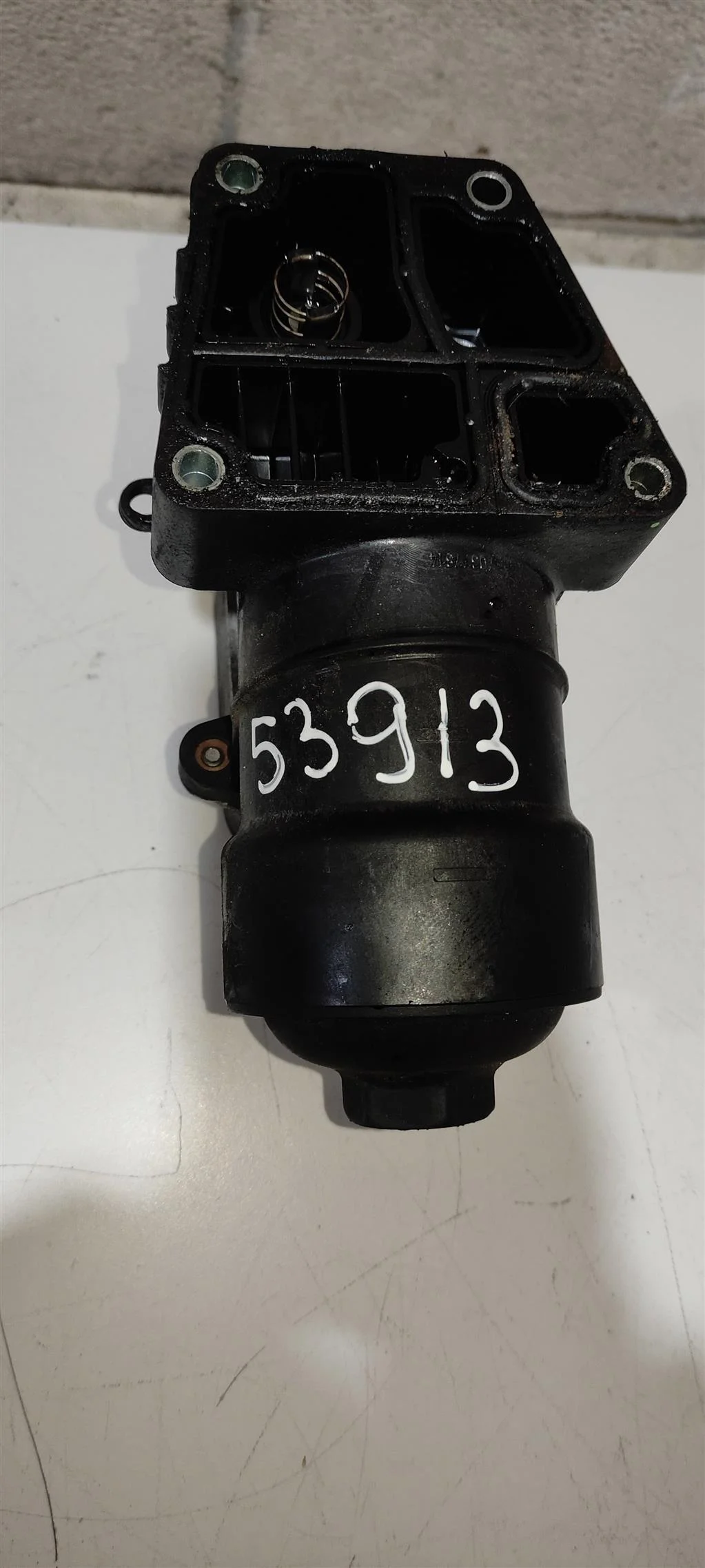 Корпус масляного фильтра 03L115389С  2.0 TDI Volk