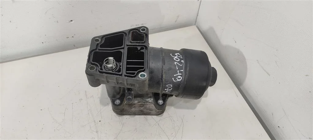 Корпус масляного фильтра 03L115389H  2.0 TDI Volk