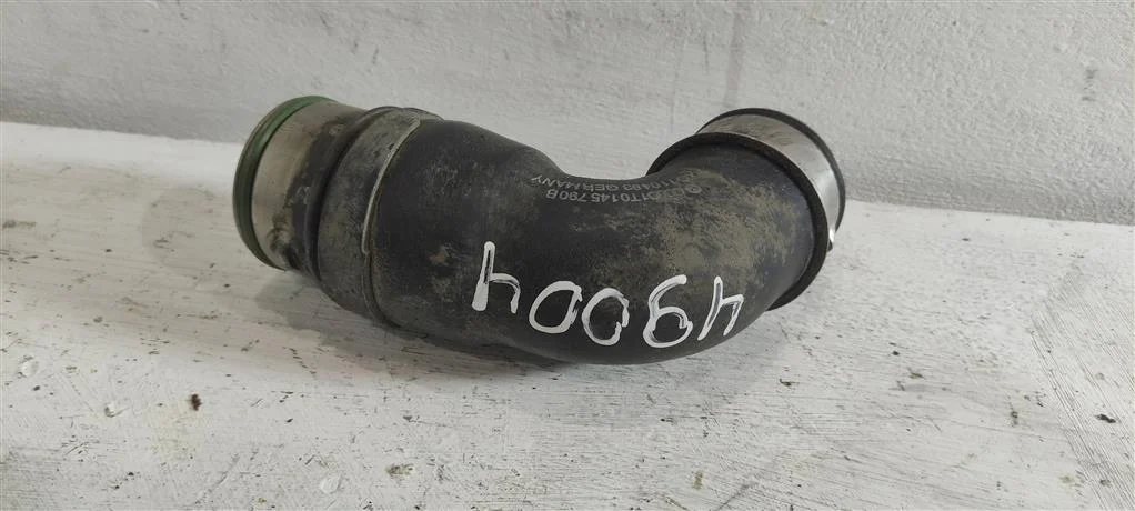 Патрубок турбины 1T0145790B  1.9 TDI Volkswagen