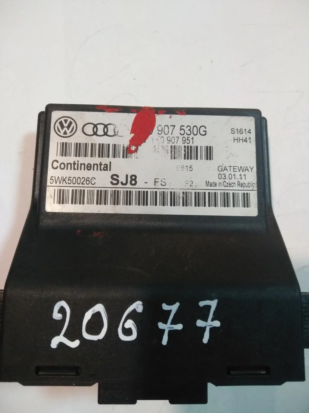 Блок управления интерфейсом 1K0907530G  2.0 TDI A