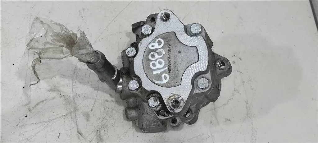 Насос гидроусилителя руля 8D0145156K  1.9 TDI Vol