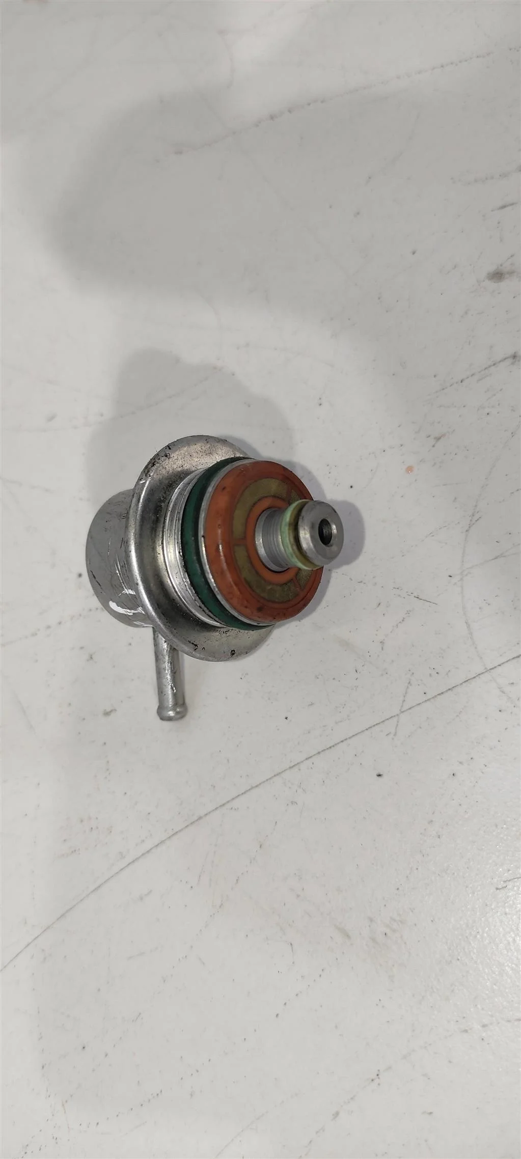 Регулятор давления топлива 078133534A  1.8 Бензин