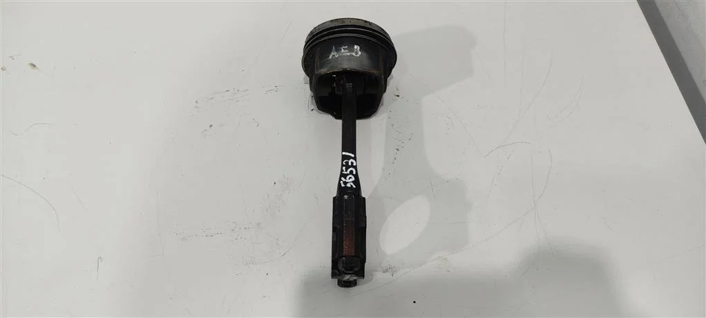 Поршень 06A107065J  1.8 Турбо бензин Volkswagen