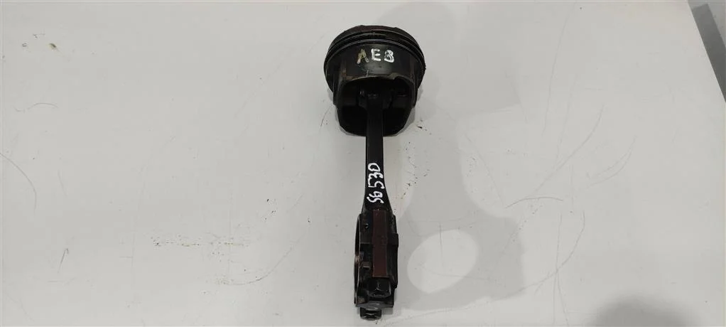 Поршень 06A107065J  1.8 Турбо бензин Volkswagen