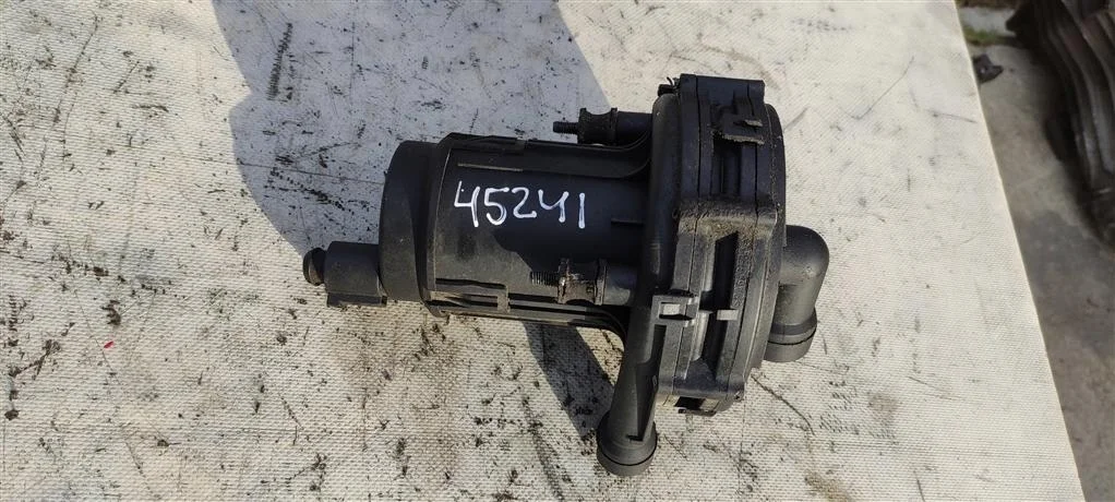 Насос воздушный 078906601D  1.8 Бензин Volkswagen