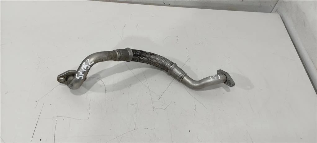 Масляная трубка турбины 06F145735D  2.0 Турбо бен