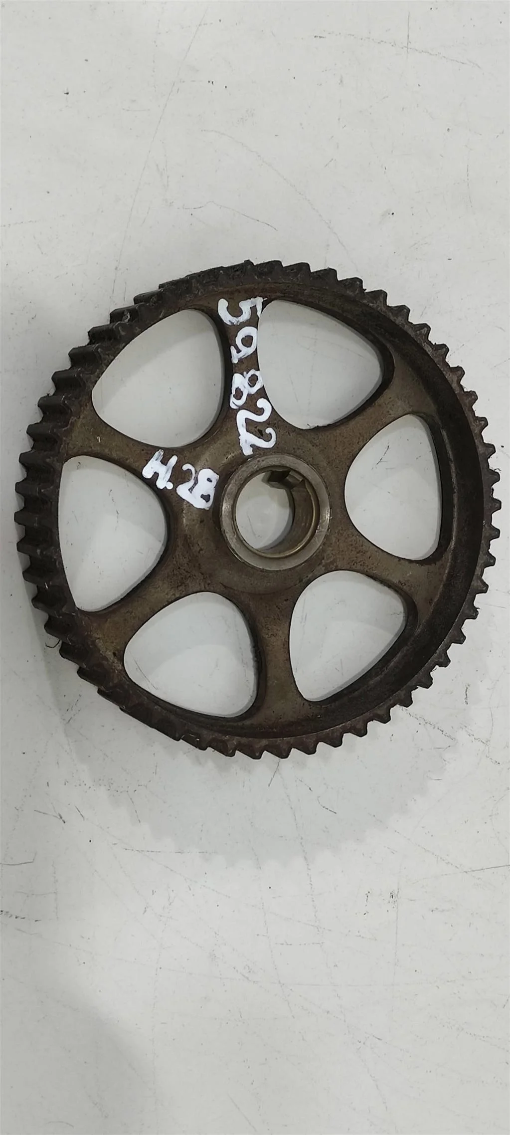 Шкив распредвала 06B109111  1.8 Бензин Audi