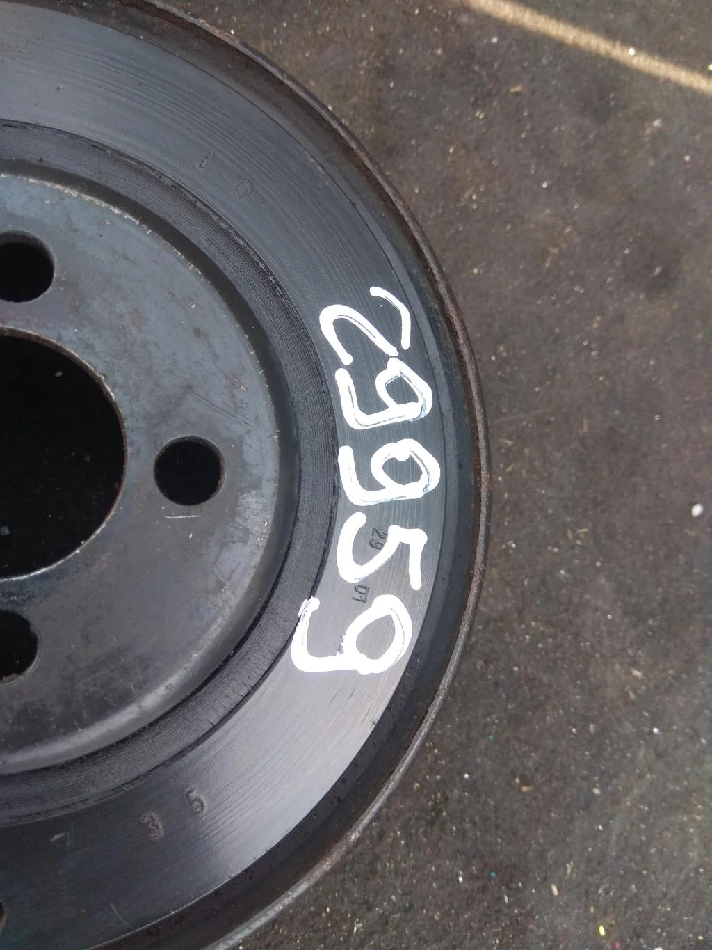 Шкив коленвала 06B105243D  1.8 Бензин Audi