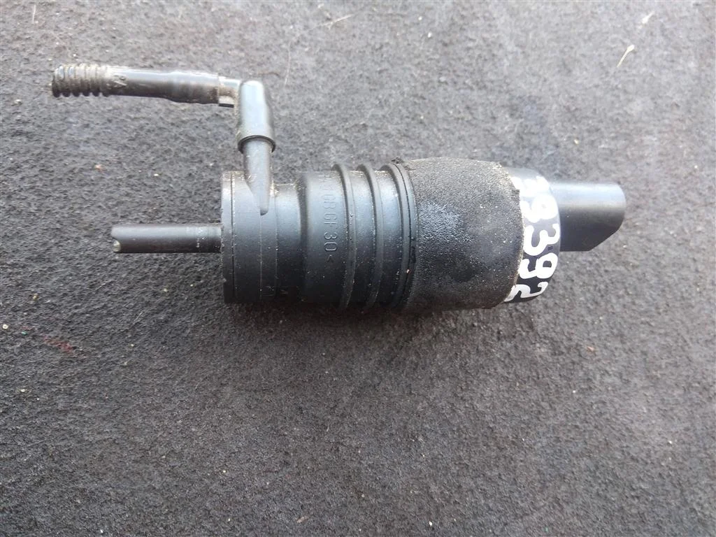 Насос (моторчик) омывателя фар 3D0955681  4.2 Бен