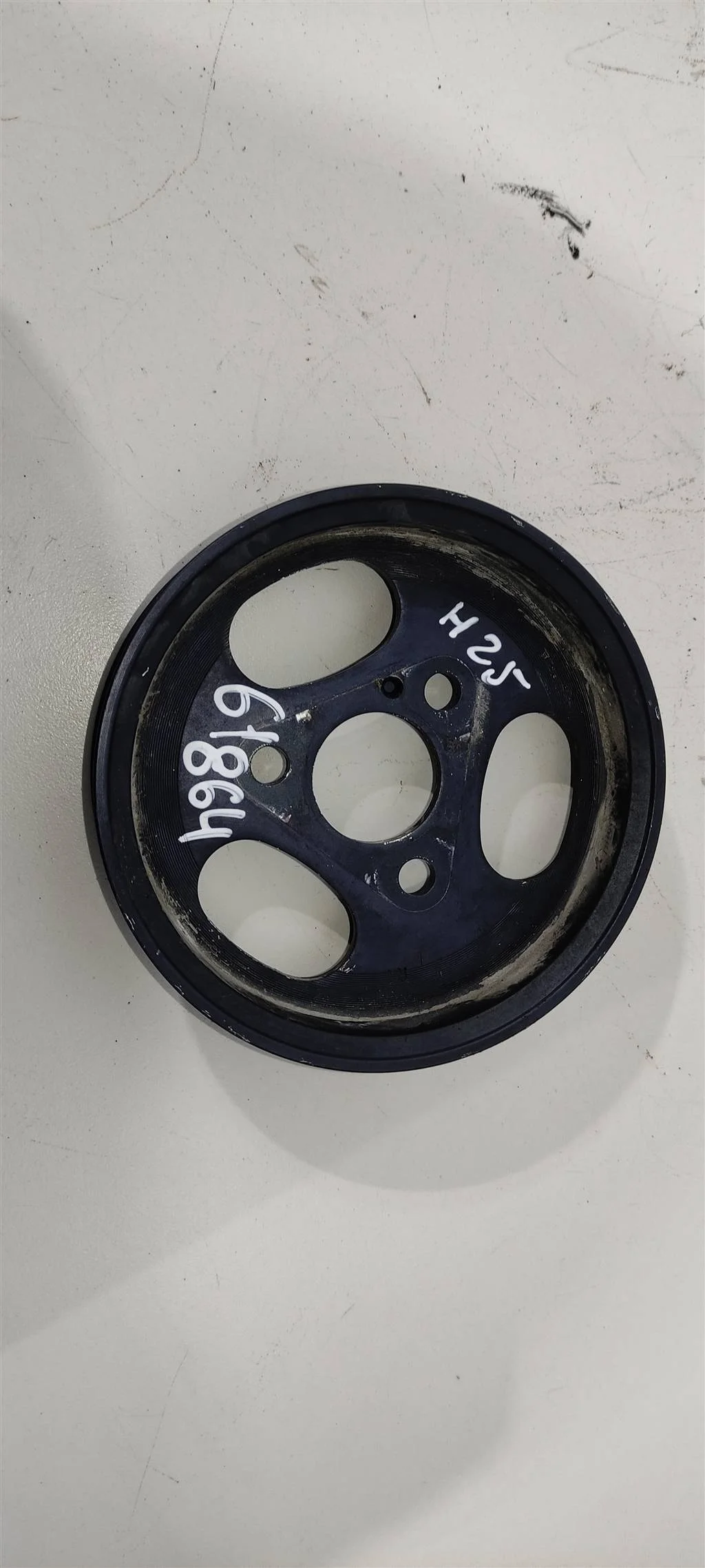 Шкив насоса гидроусилителя 07D145256E  3.6 Бензин