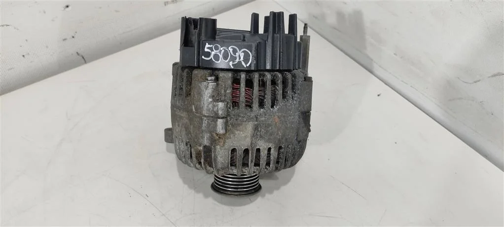 Генератор 03C903023B  1.6 FSI Volkswagen