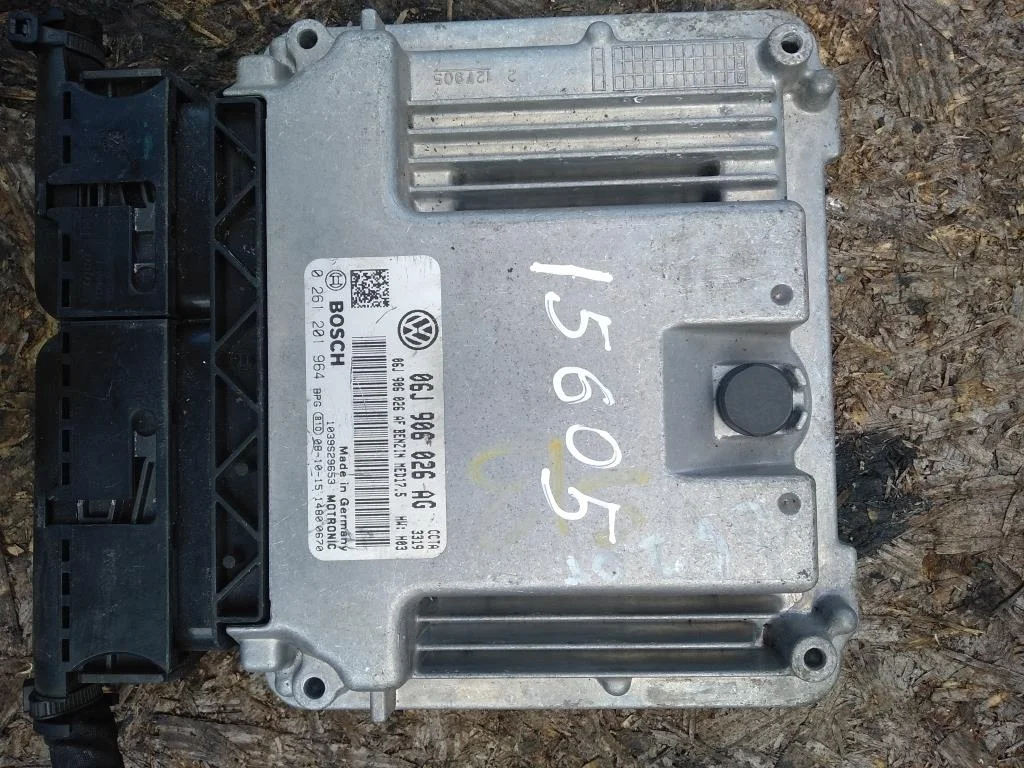 Блок управления двигателем 06J906026AG  2.0 TFSI