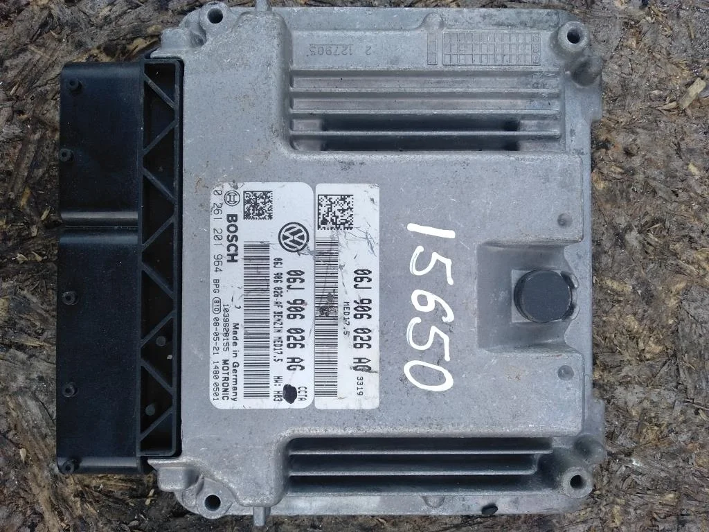 Блок управления двигателем 06J906026AG  2.0 TFSI