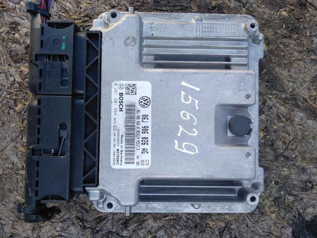 Блок управления двигателем 06J906026AG  2.0 TFSI