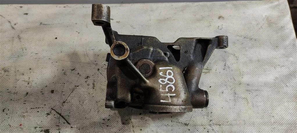 Насос масляный 078115105  2.4 Бензин Audi