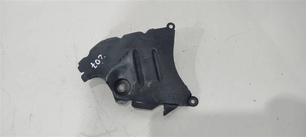 Защита (кожух) ремня ГРМ 06A109147E  1.8 Турбо бе