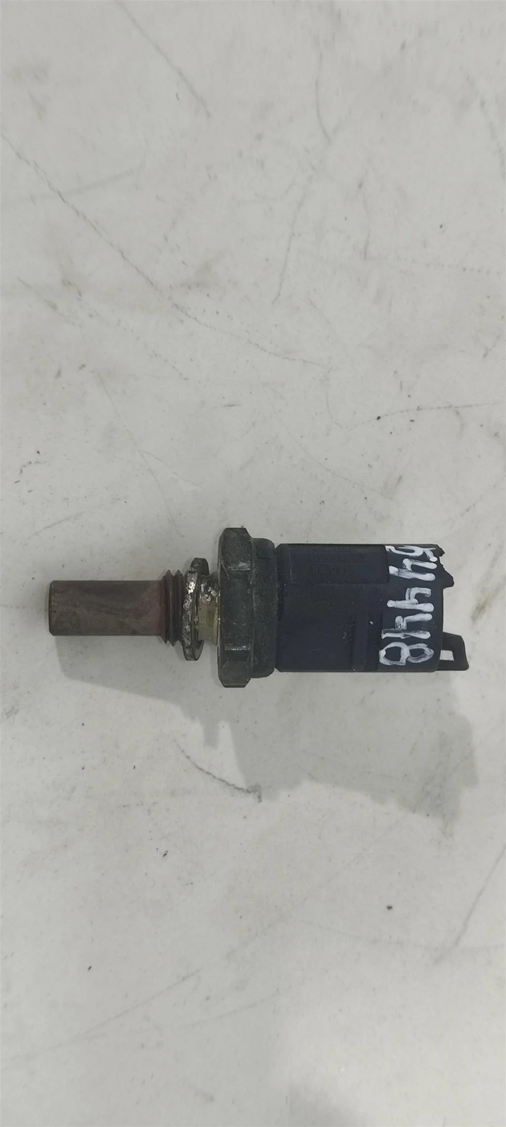 Датчик температуры 13621703993  3.0 Турбо дизель