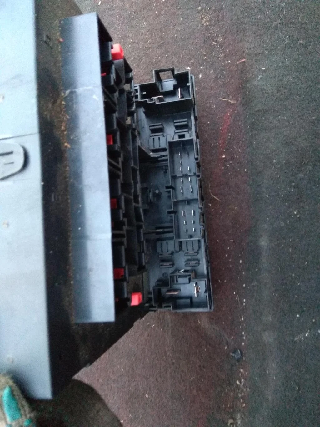 Блок бортовой сети 3C0937049Q  2.0 Турбо бензин V