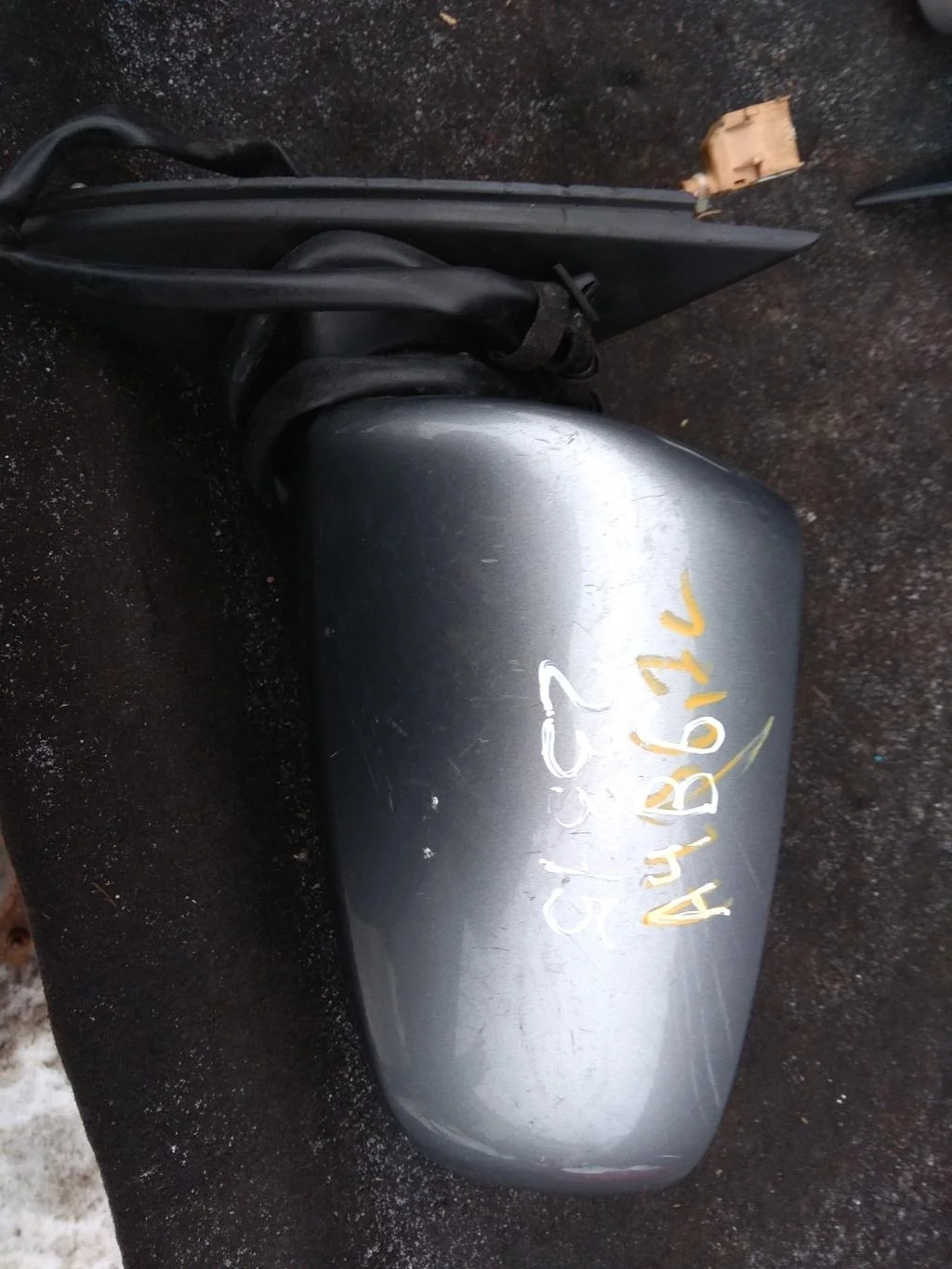 Зеркало наружное левое 8E0857507B  1.8 Турбо бенз