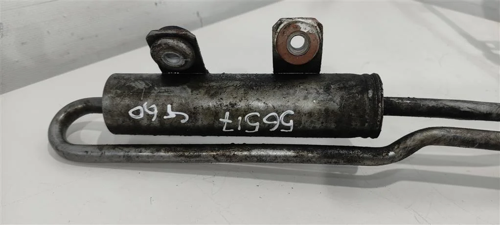 Трубка системы охлаждения АКПП 8E0317817H  2.0 TD