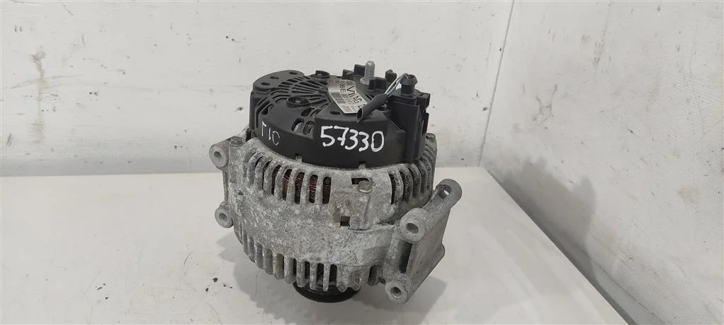 Генератор 06E903016D  2.0 TFSI Audi