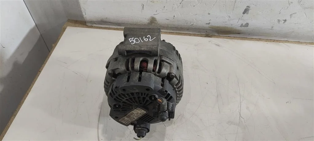 Генератор 06E903016D  2.0 TFSI Audi