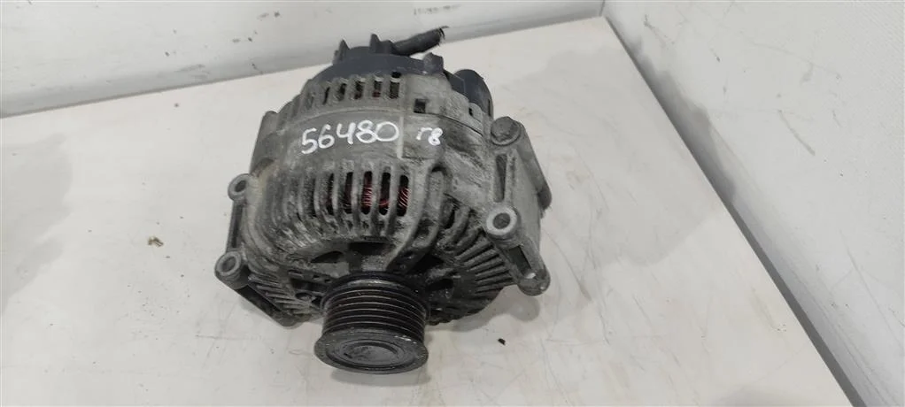 Генератор 06E903016D  2.0 TFSI Audi