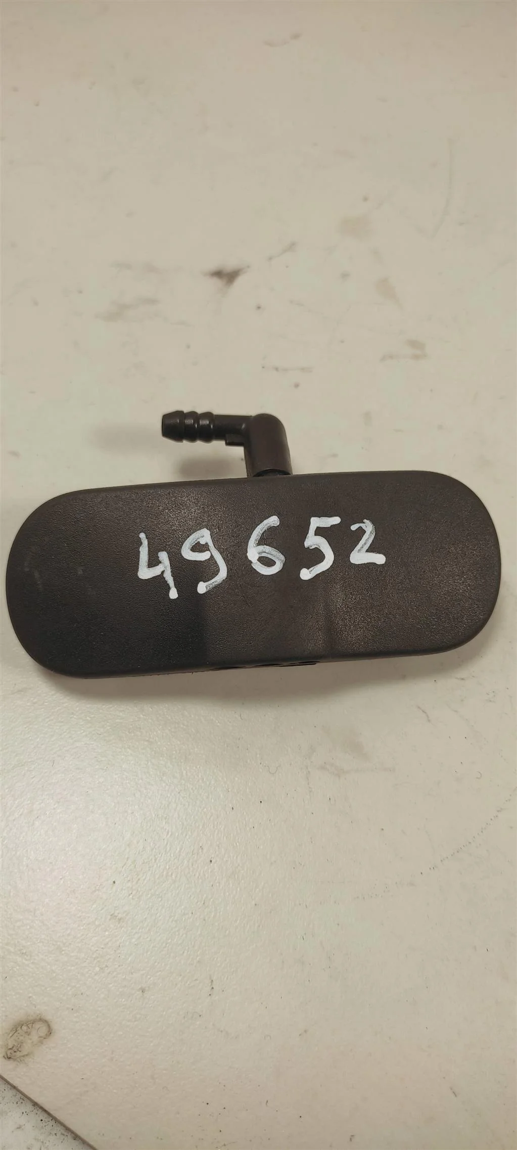 Форсунка омывателя 4F0955988B    Audi