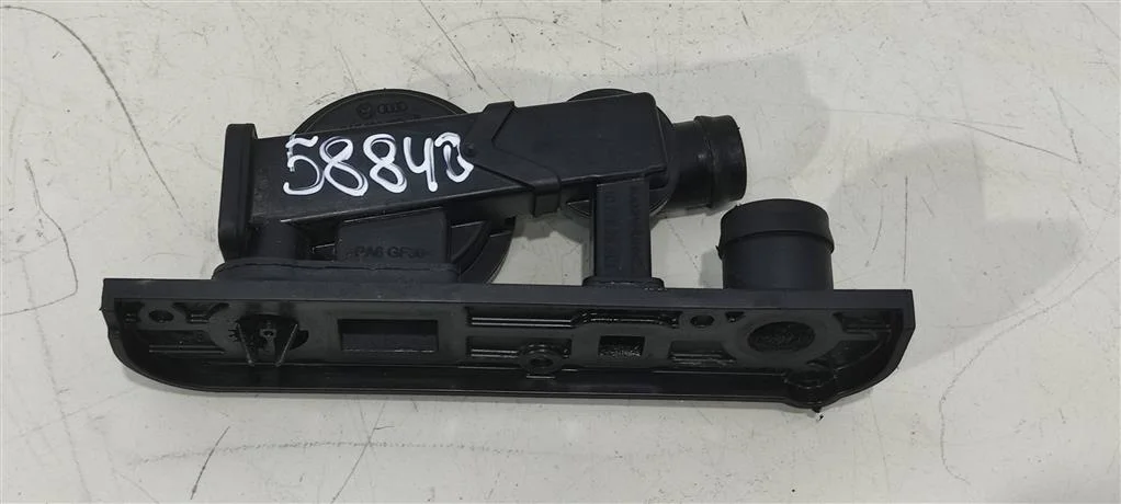 Клапан вентиляции картерных газов 06F129101P  2.0