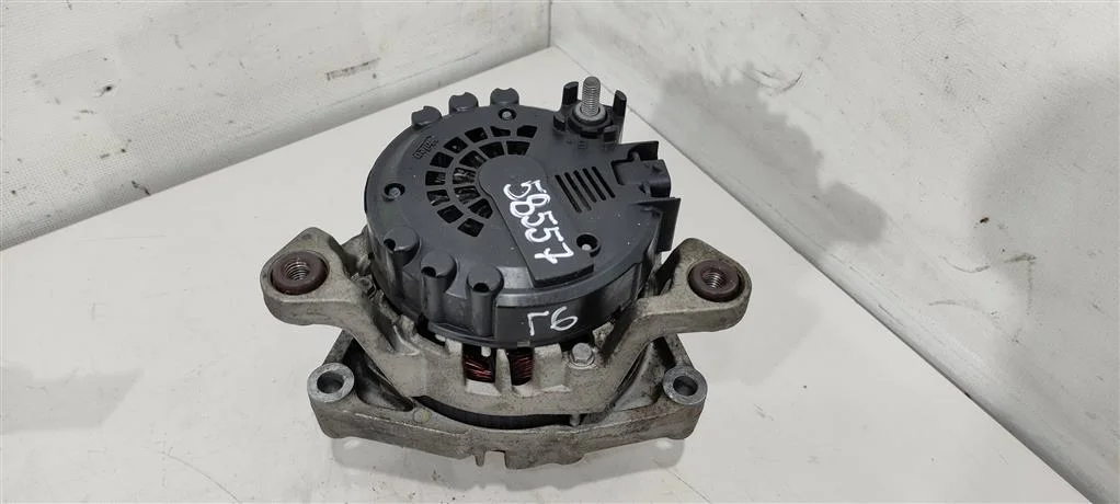 Генератор 13588290  1.4 Турбо бензин Opel