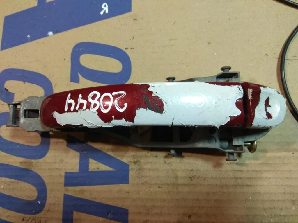 Ручка наружная передняя правая 1K5837205  2.0 TDI