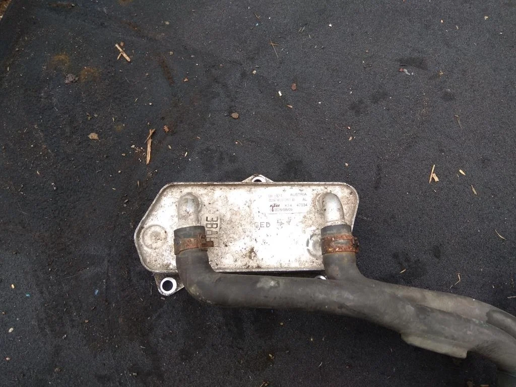 Радиатор АКПП 02E409061B  2.0 TFSI Volkswagen