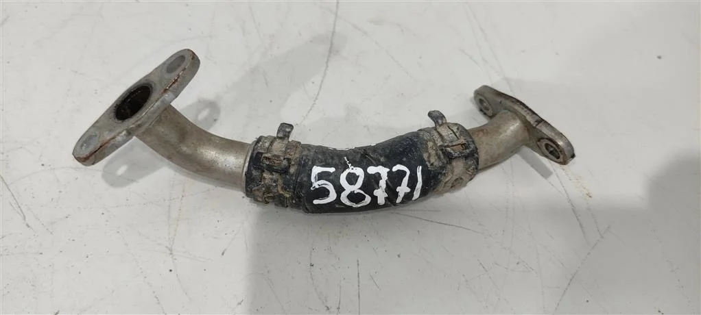 Масляная трубка турбины 06H145735G  2.0 Турбо бен