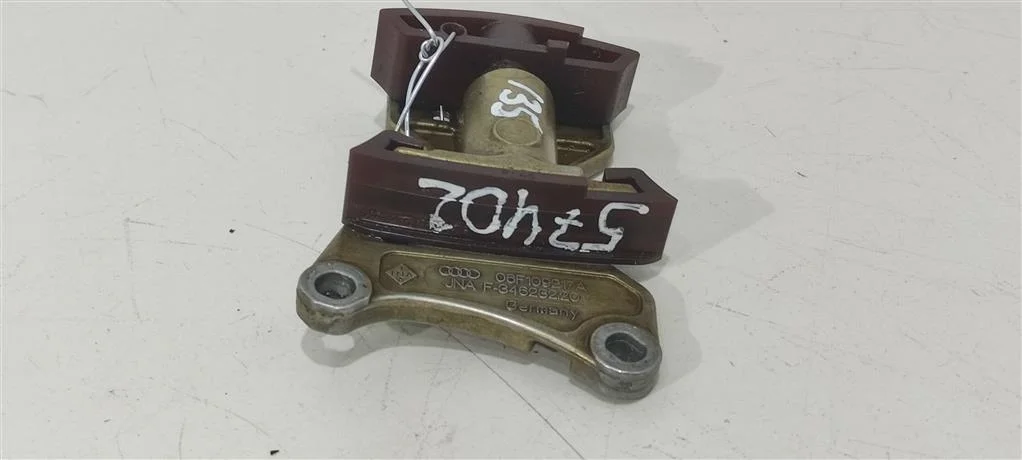 Натяжитель ремня генератора 06F109217A  2.0 Турбо